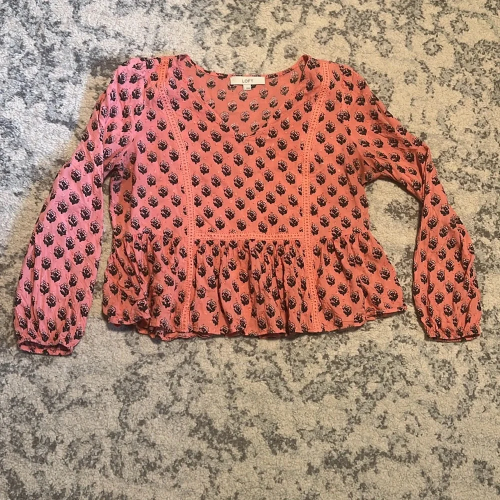 LOFT Pink and White Puff Sleeve Peplum Blouse